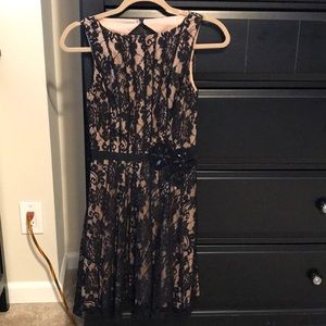 M60 lace dress with cutout back